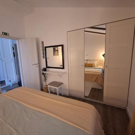 Apartman Pojine Gabonjin Exteriér fotografie