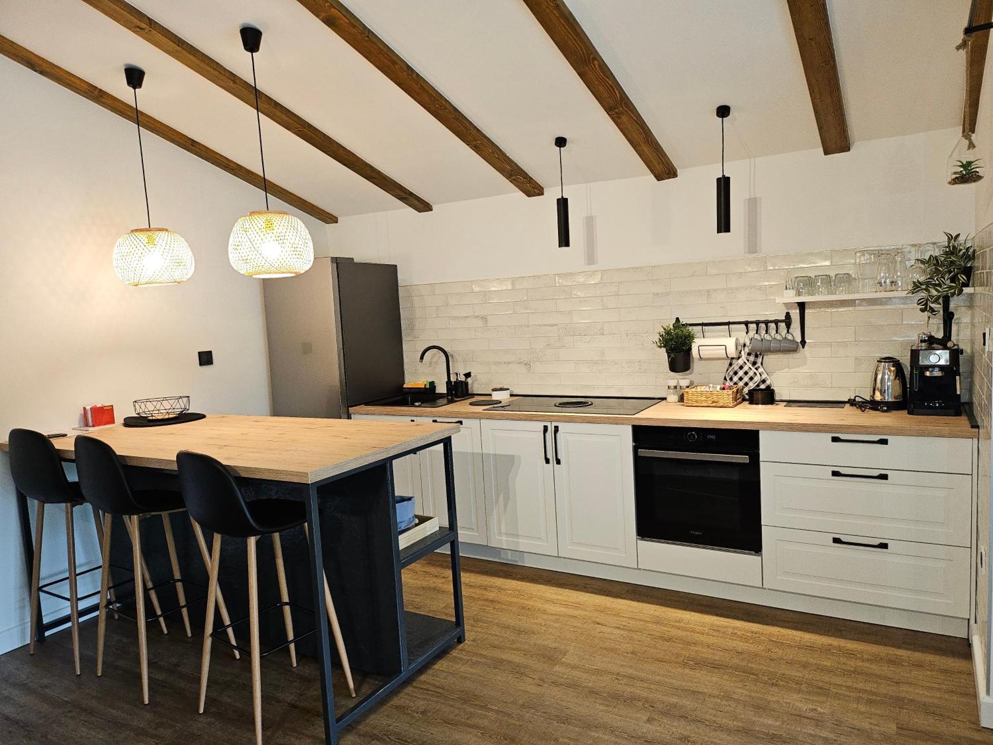 Apartman Pojine Gabonjin Exteriér fotografie