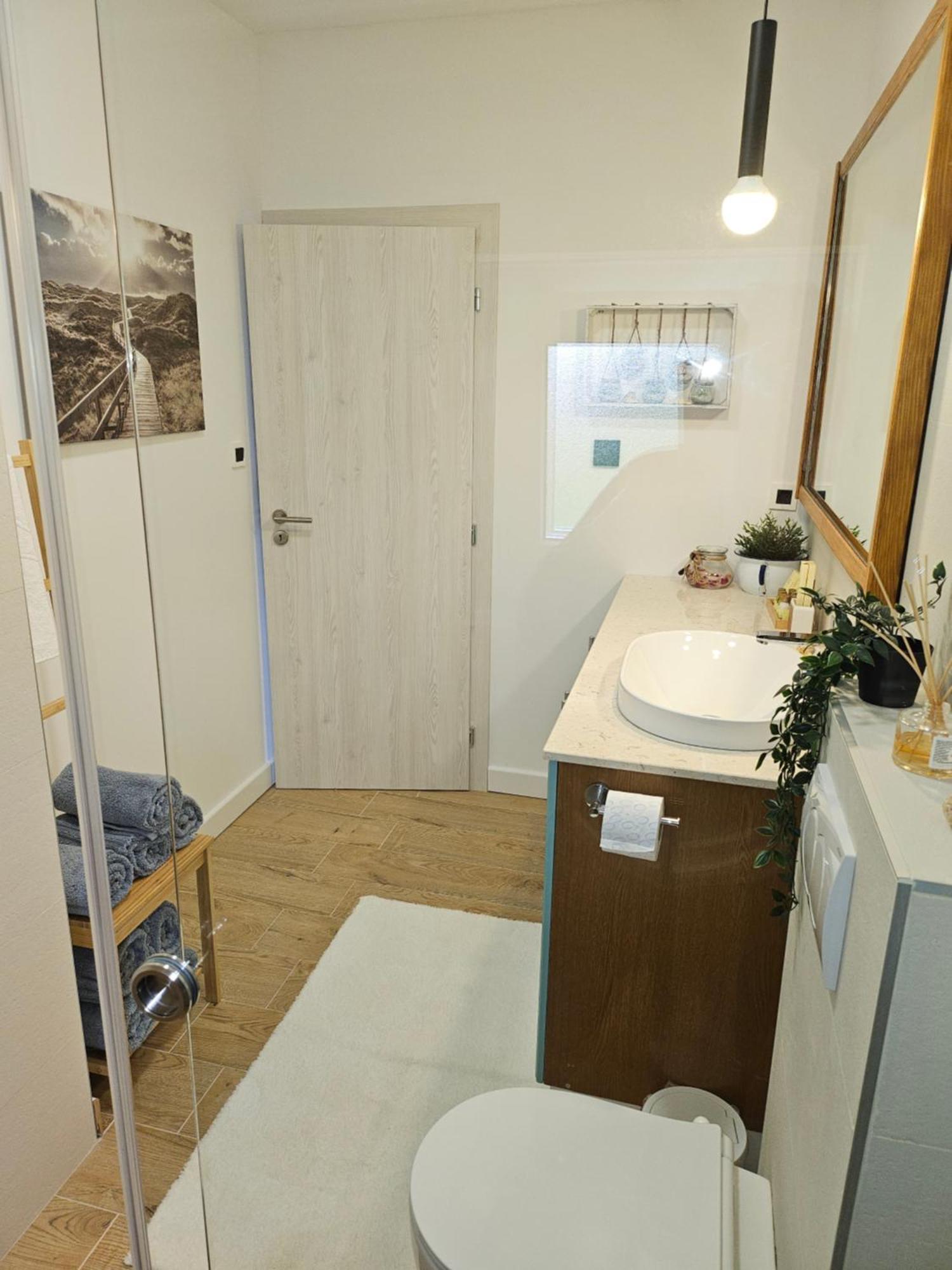 Apartman Pojine Gabonjin Exteriér fotografie